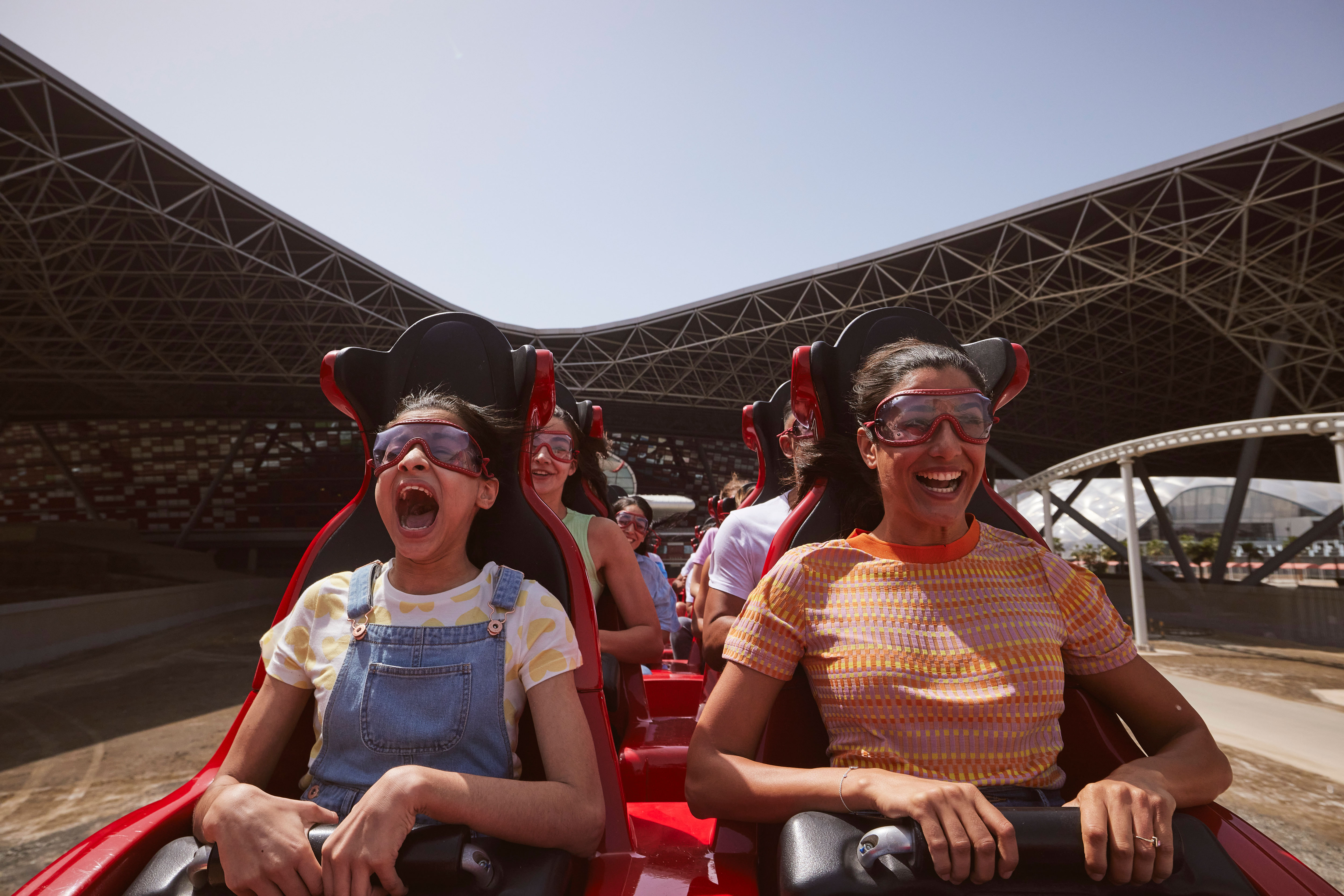 Скоростные аттракционы Ferrari World Abu Dhabi