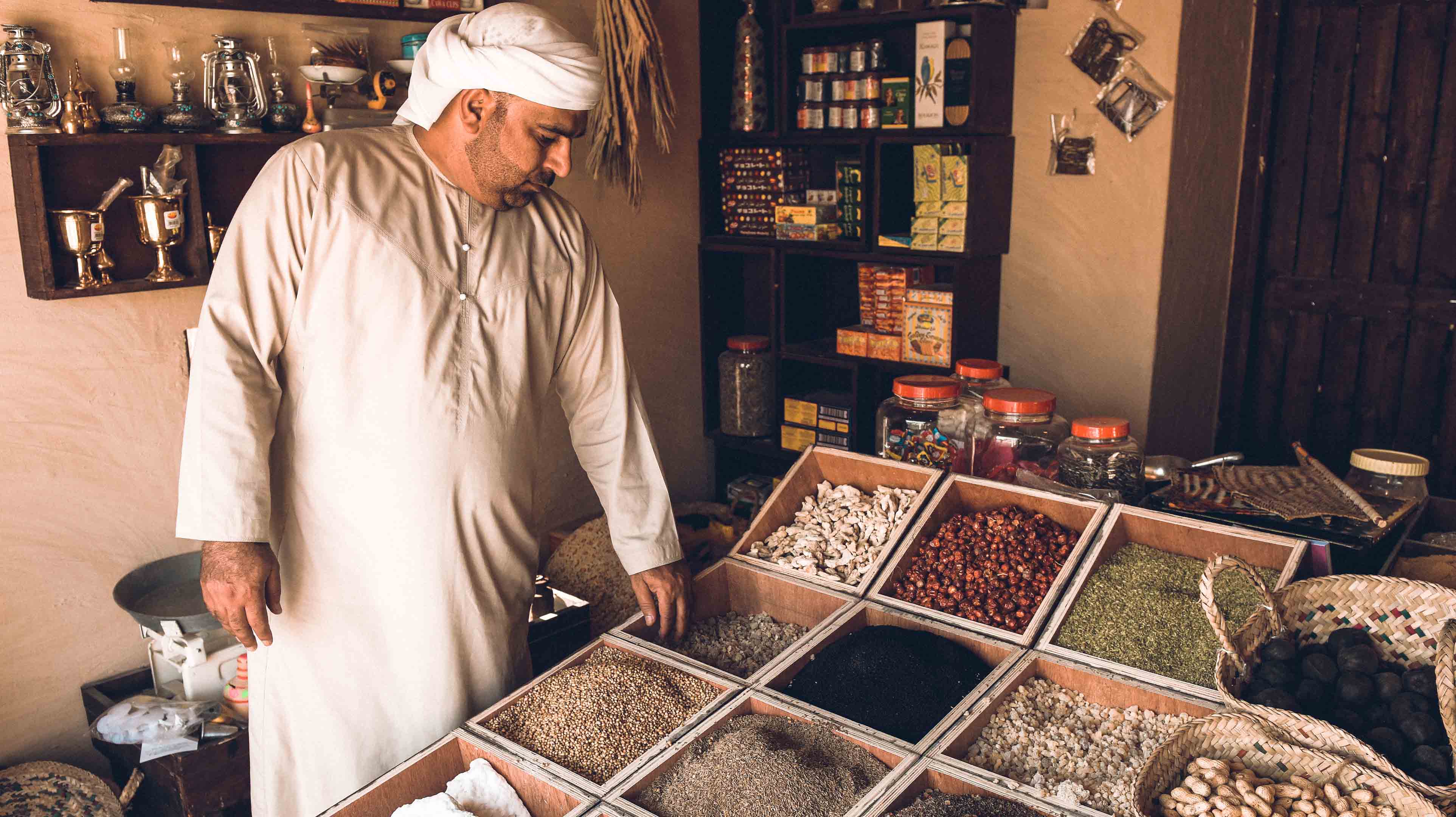 Liwa-Centre