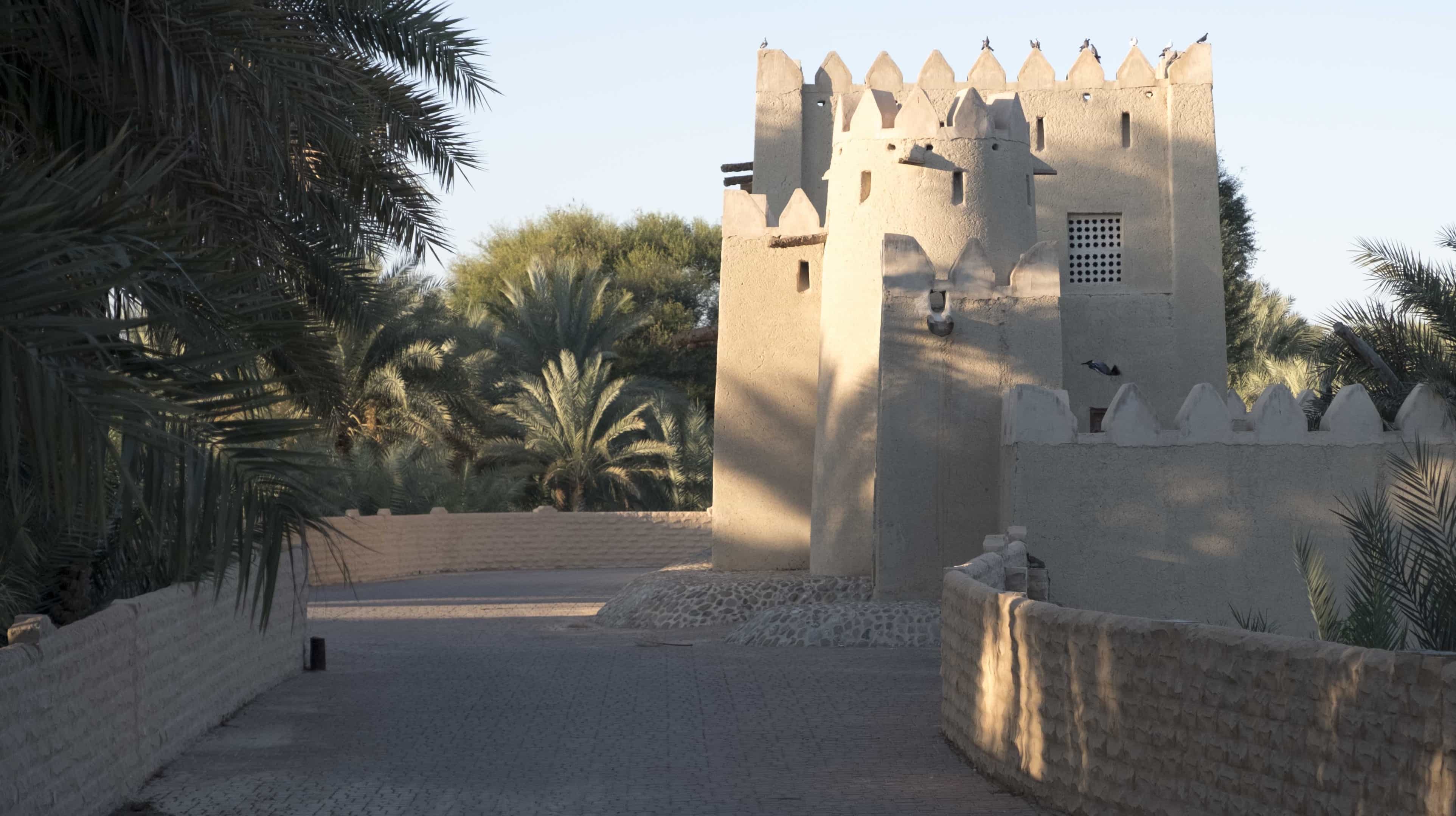 حصن تقليدي في واحة الجيمي