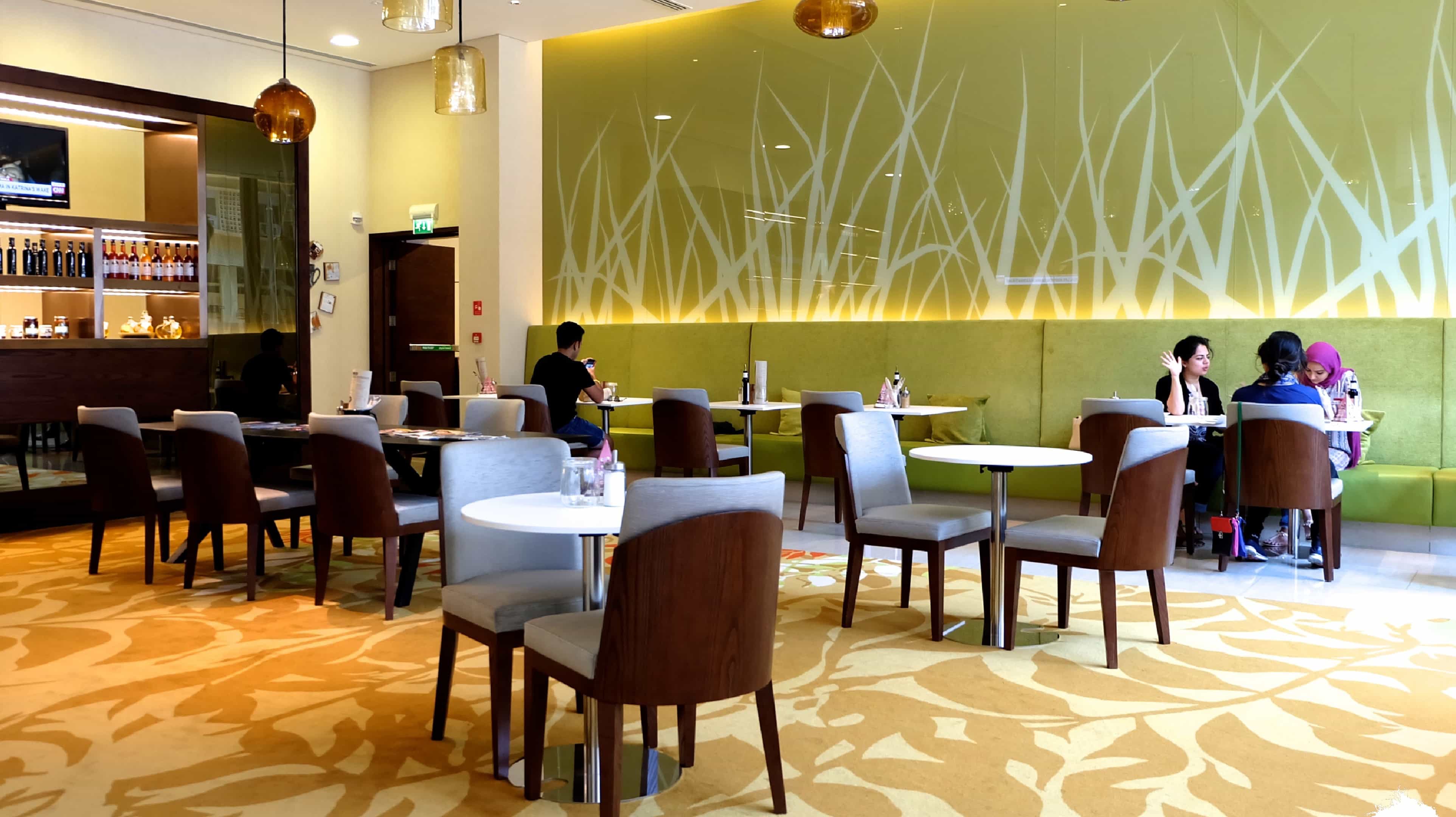 第五街咖啡厅（Fifth Street Café）