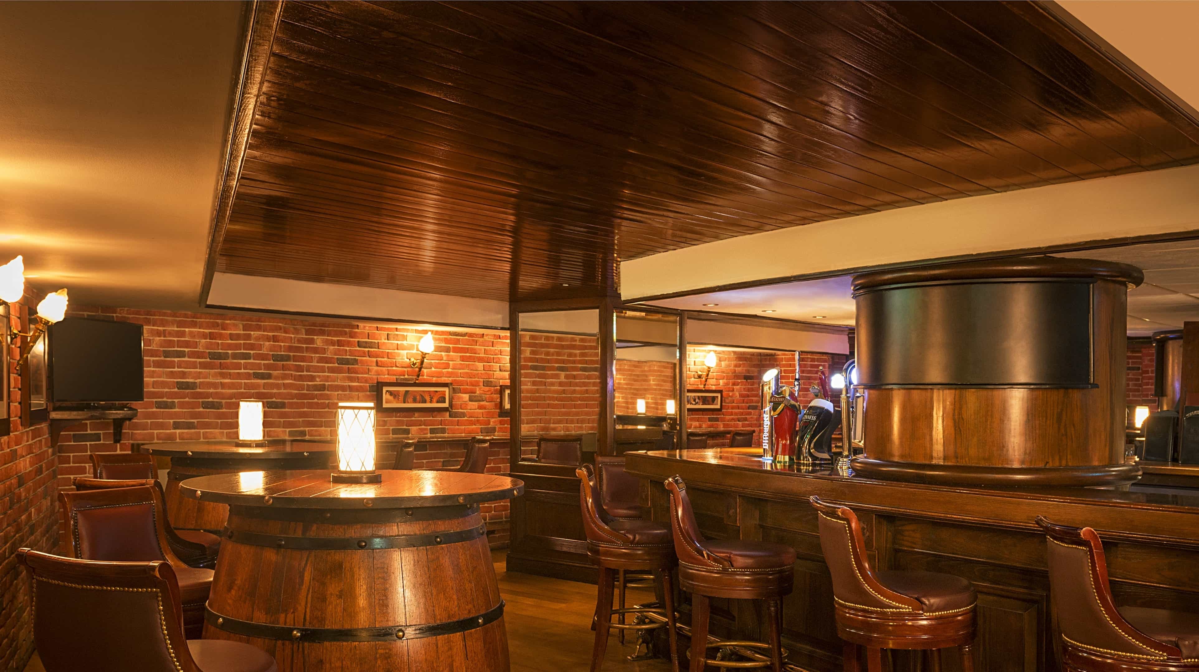 Tavern Pub