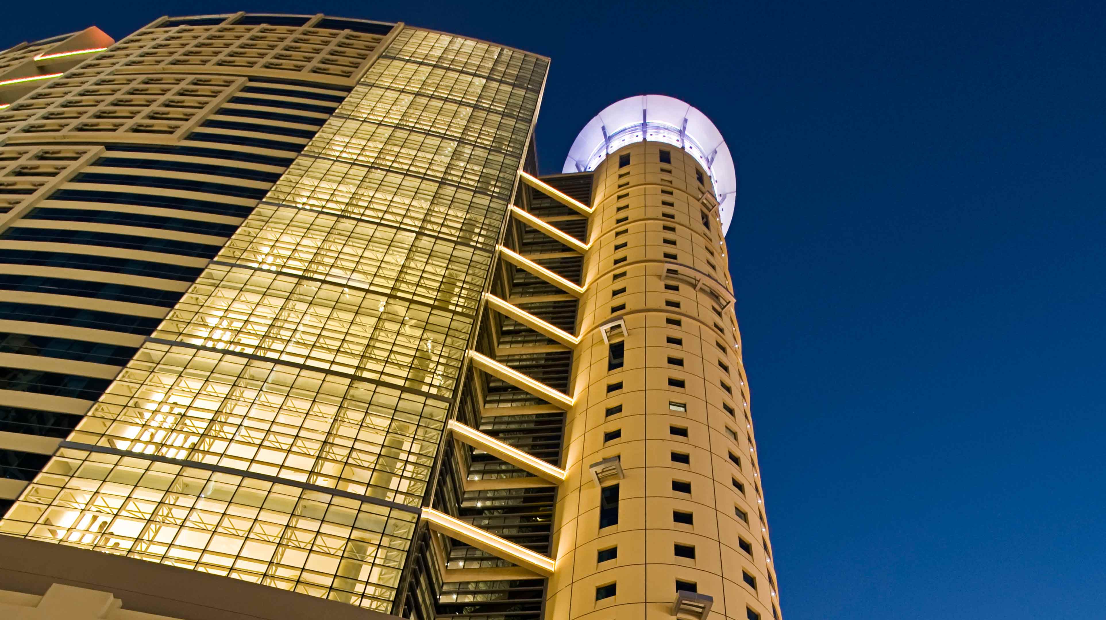 6. Al Wahda Mall
