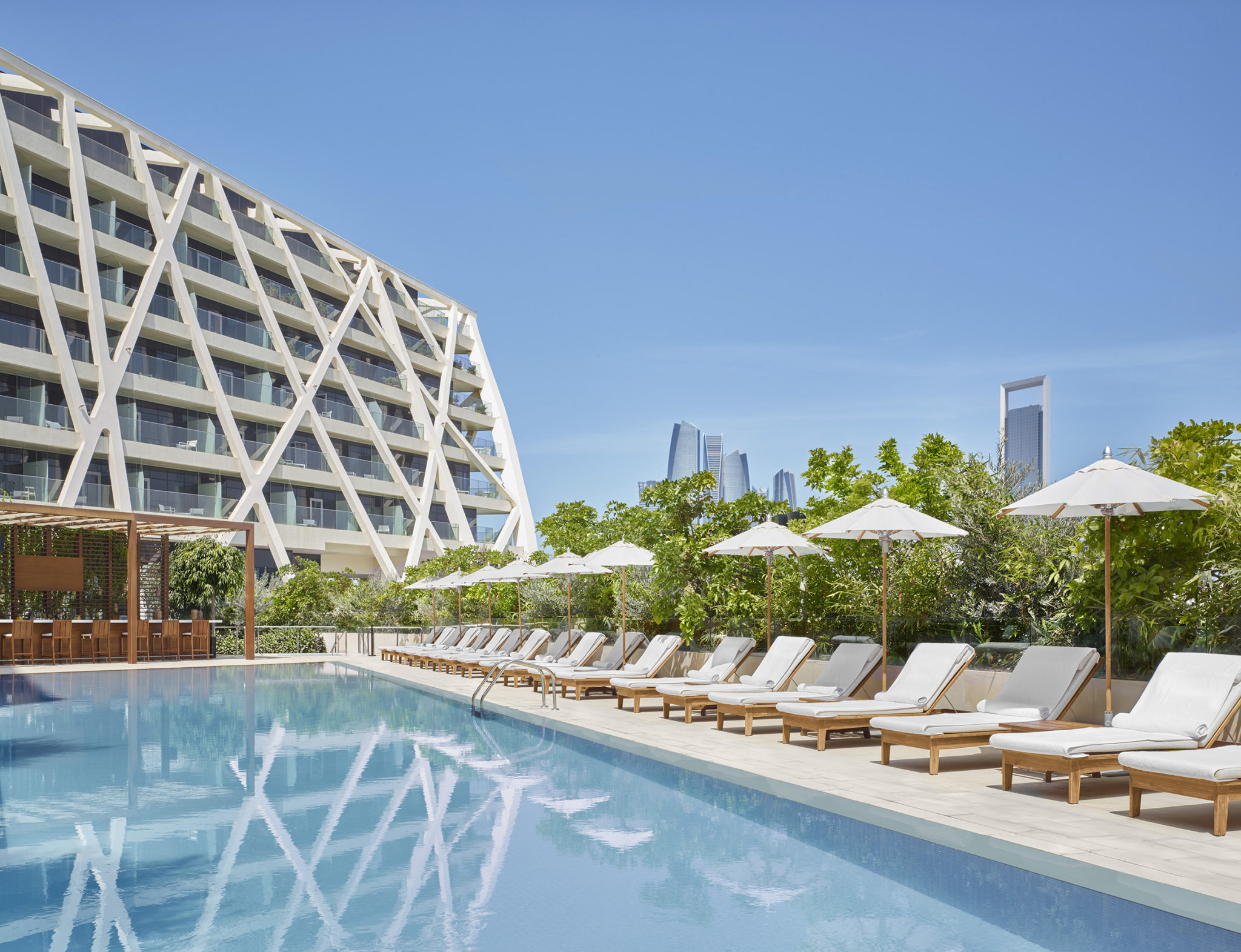 1. Abu Dhabi EDITION 