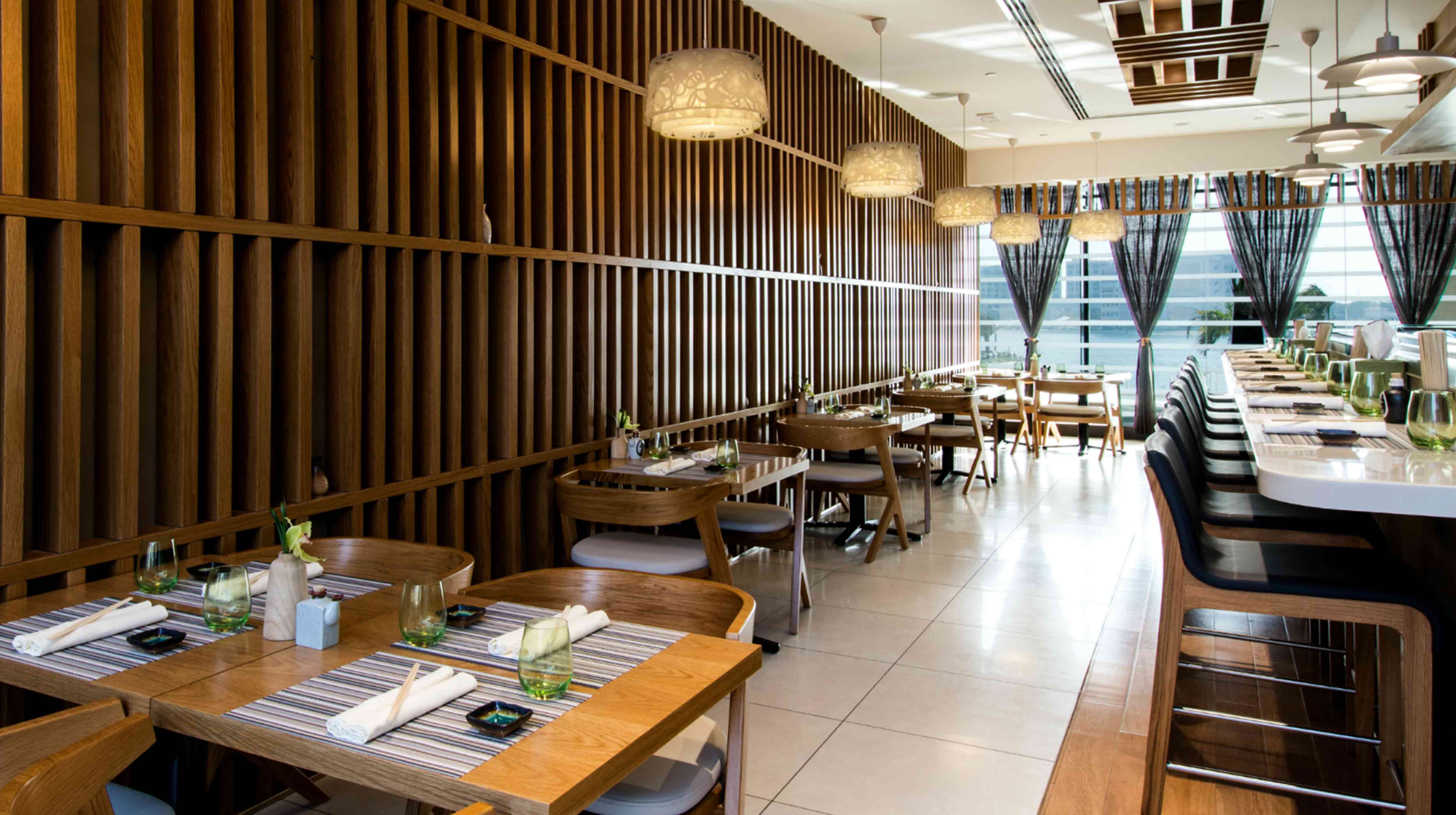 寿司餐厅（Café Sushi）