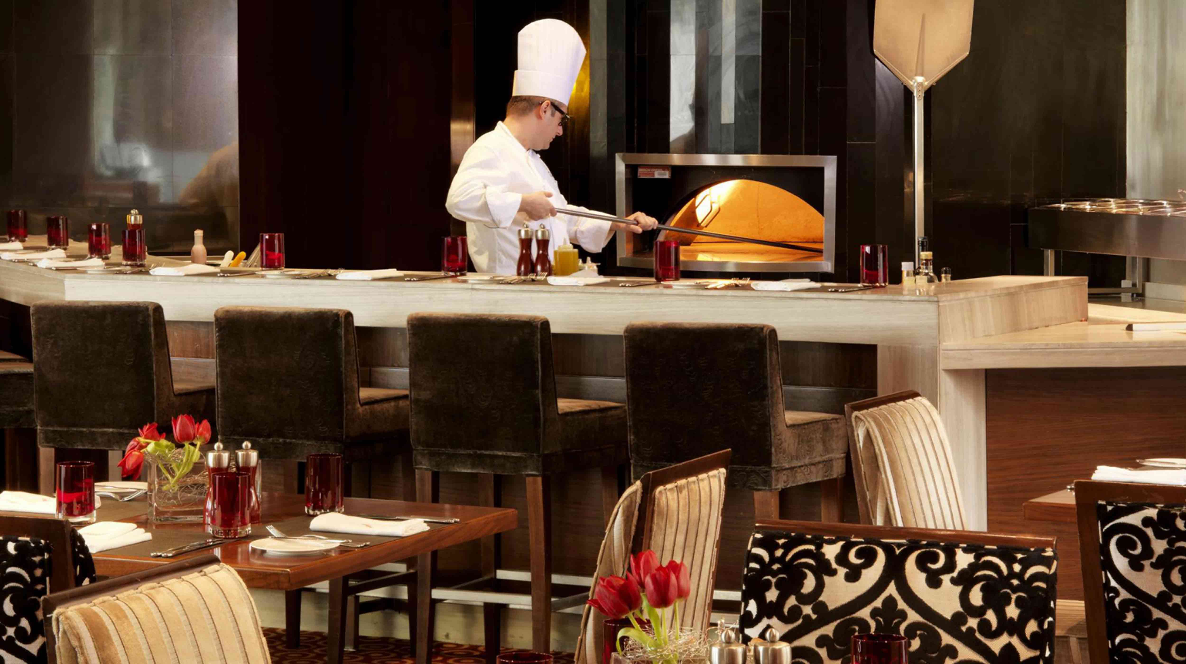 Frankie�S Italian Restaurant & Bar