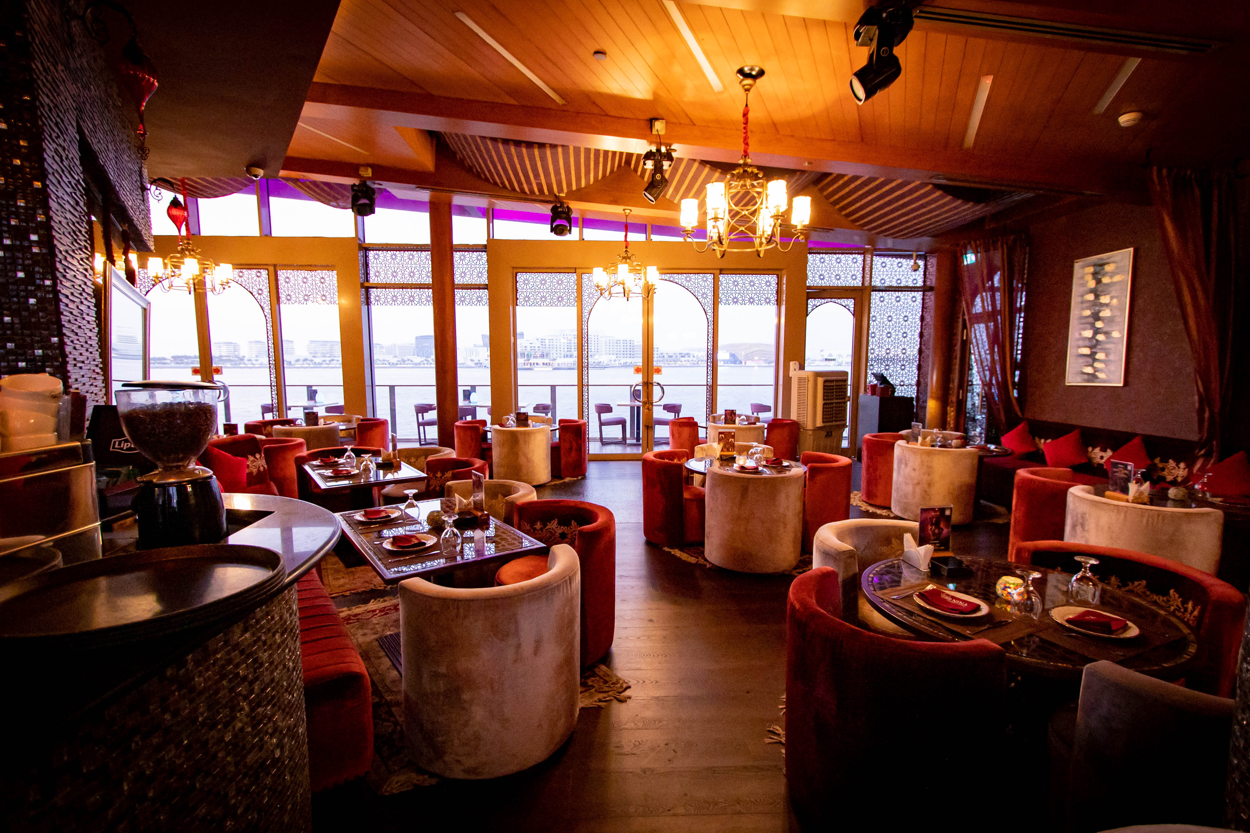 ornina arabian lounge